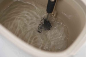 Joint de chasse d'eau qui fuit